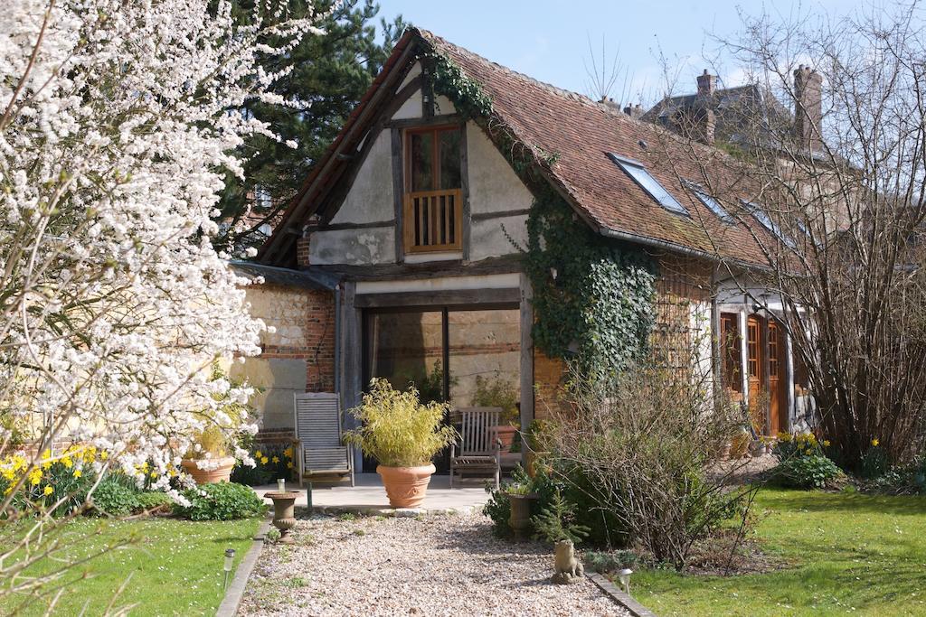 Au Fond Du Jardin Maison D'Hotes Saint-Saëns Habitación foto
