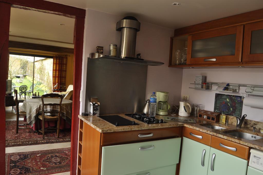 Au Fond Du Jardin Maison D'Hotes Saint-Saëns Habitación foto
